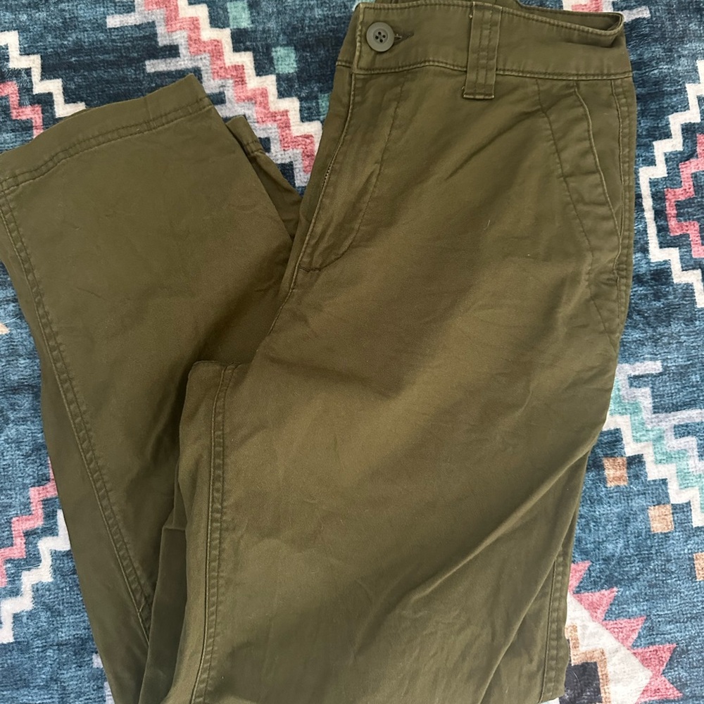 Old Navy Green Chino Khakis